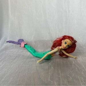 3/$20💥 Disney Hasbro‎ Little Mermaid Princess Ariel Doll 13” Color Change Fin